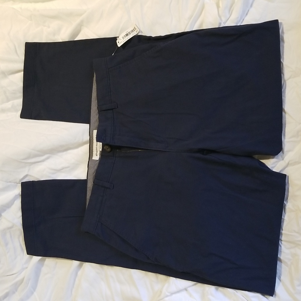 Amazon Essentials Men's Navy 31W x 34L Pants Slim-Fit Slacks NWT